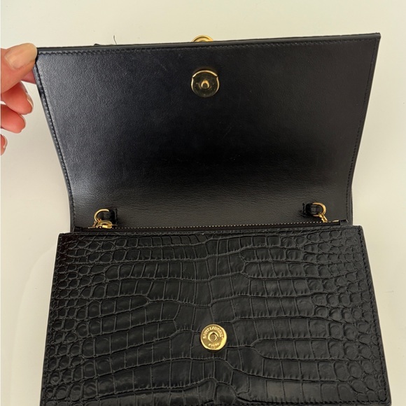 Saint Laurent Small Kate Crocodile-Embossed Leather Shoulder Bag With Tassel - Picture 9 of 10